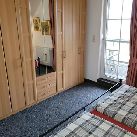 Grosse Apartment Heiligenstedten